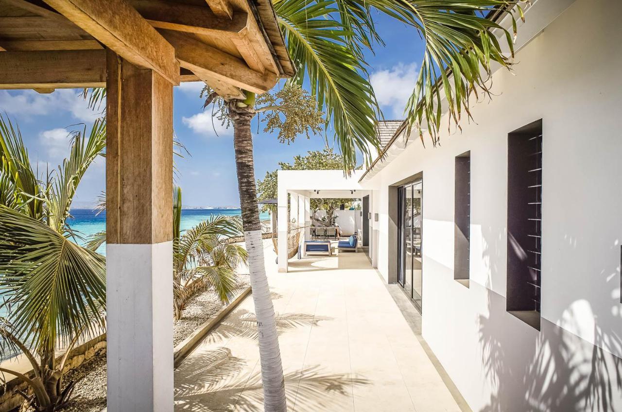 Oceanfront 72 & Sunny Villa Kralendijk Exteriör bild